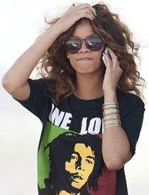 Rihanna Photo 4 - Bob Marley - Celebrity Fun Facts